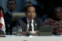 Presiden Joko Widodo (dalam forum Friends of BRICS Leaders Dialogue yang menjadi rangkaian KTT BRICS di Afrika Selatan, Kamis (24/8/2023). (Capture youtube SABC News)