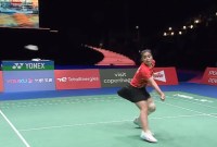 Pebulu tangkis tunggal putri Indonesia, Gregoria Mariska Tunjung, gagal melaju ke perempatfinal kalah atas Akane Yamaguchi dengan skor 16-21, 18-21. dalam 37 menit di Royal Arena, Kopenhagen, Denmark, Sabtu (26/8/2023) dini hari. (Capture: BWFTV)