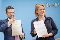 Kabinet Jerman menyetujui Undang-undang pengubahan jenis kelamin ditujukan untuk kaum transgender, interseks, dan non-biner. (@Kay Nietfeld/dpa/picture aliansi)