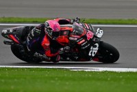 Pembalap Aprilia Racing, Aleix Espargaro, menjadi yang tercepat pada FP2 MotoGP Catalunya 2023. (AFP/Ben Stansall)