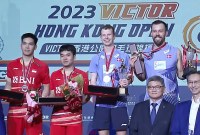 Leo Rolly Carnando/Daniel Marthin meraih hasil mengecewakan pada babak final turnamen Hong Kong Open 2023 kalah dari pasangan Denmark Kim Astrup/Anders Skaarup Rasmussen melalui rubber game dengan skor 10-21, 24-22, 19-21.(BWF.TV) 