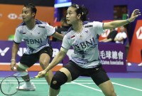REHAN Naufal Kusharjanto/Lisa Ayu Kusumawati takluk atas pasangan tuan rumah Tang Chun Man/Tse Ying Suet dengan skor 22-20, 14-21, dan 10-21. (PBSI)