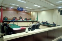 Terdakwa perkara lahan untuk areal parkir di obyek wisata Tanuhi Kecamatan Loksado Kabupaten Hulu Sungai Selatan. Foto HD