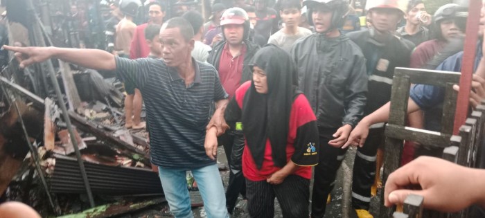 Kebakaran di Jalan Belitung Darat Gang Famili RT 10 RW 01 Banjarmasin Barat. Foto DO