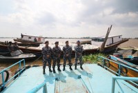 Pangkalan TNI Angkatan Laut (TNI-AL) Banjarmasin melalui unsur Patkamlanya tangkap dua Kapal Mtor (KM), yang mengangkut batubara, Selasa(17/10/2023). (SuarIndonesia/DO