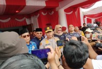 Kapolda Kalsel, Irjen Pol Andi Rian R Djajadi, di sela apel gelar pasukan Operasi Mantap Brata 2023-2024 di depan Balai Kota Banjarbaru, Selasa (17/10/2023). (SuarIndonesia/RW)