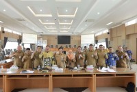 Diapresiasi Ketua Dewan, rapat koordinasi Sekretariat DPRD se-Kalsel. Senin (23/10/2023). (SuarIndonesia/Humas