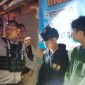 Dua remaja diduga terlibat kelompok genk, diamankan  anggota Polsekta Banjarmasin Barat Selasa dinihari (24/10/2023).. (SuarIndonesia/DO)
