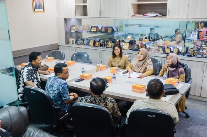 BK DPRD Provinsi Kalsel konsultasi ke DPRD Jawa Barat dengan harapan hal ini bisa segera diterapkan di “Rumah Banjar” (SuarIndonesia/Humas)