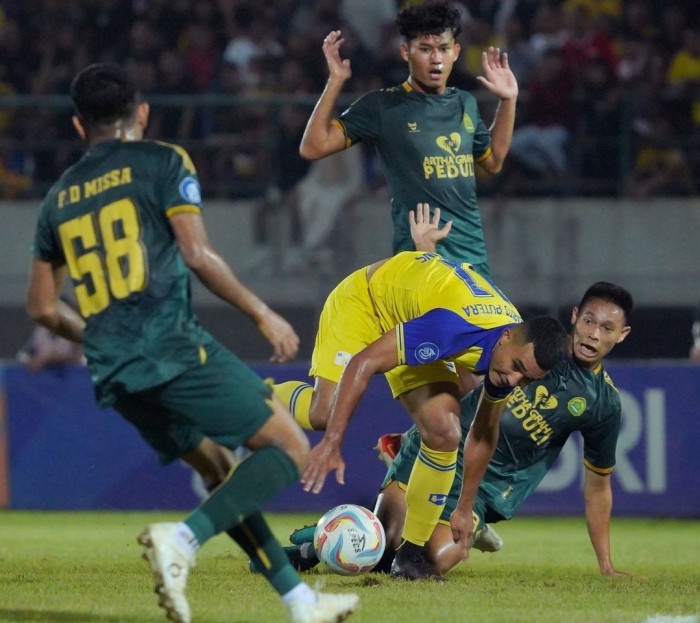 
Barito Putera dan Persikabo bermain imbang 1-1 di Stadion Demang Lehman, Martapura, Jumat (27/10/2023) malam. (ig @Barito Putera)