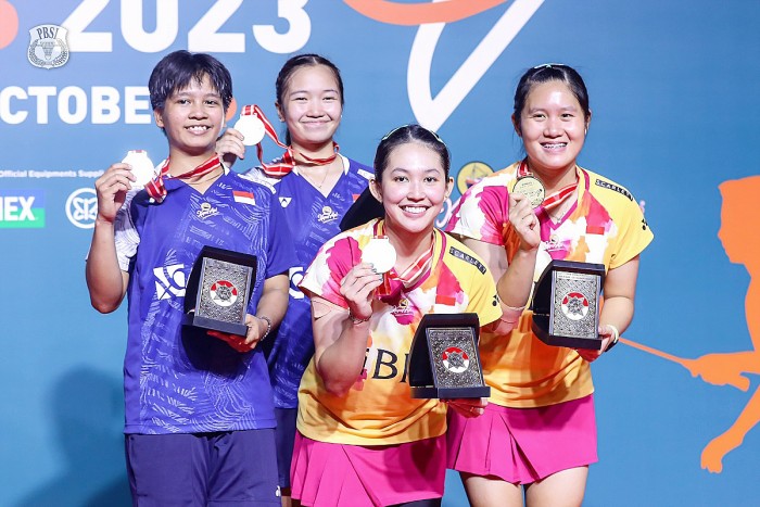Lanny Tria Mayasari/Ribka Sugiarto jadi juara setelah kalahkan Meilysa Trias/Rachel Allesya. (Humas PP PBSI)