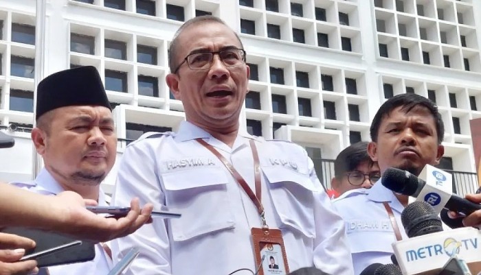 
KETUA Komisi Pemilihan Umum (KPU) Hasyim Asy'ari menyatakan pendaftaran calon presiden dan calon wakil presiden telah selesai dan ditutup. (ANTARA/Boyke Ledy Watra)