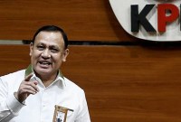 Dalam pemeriksaan Selasa (24/10/2023), Ketua KPK Firli Bahuri disebut polisi ngaku pernah ketemu Syahrul Yasin Limpo pada Maret 2022. (CNN Indonesia/Andry Novelino)