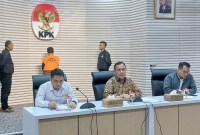 KPK tetapkan Wali Kota Bima Muhammad Lutfi (MLI) sebagai tersangka dan kini langsung ditahan oleh KPK, Kamis (5/10/2023). (detikcom)