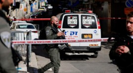 LOKASI kejadian di Yerusalem timur pada hari Senin (6/7/2023) setelah penyerang ditembak mati. (Reuters/Ammar Awad)