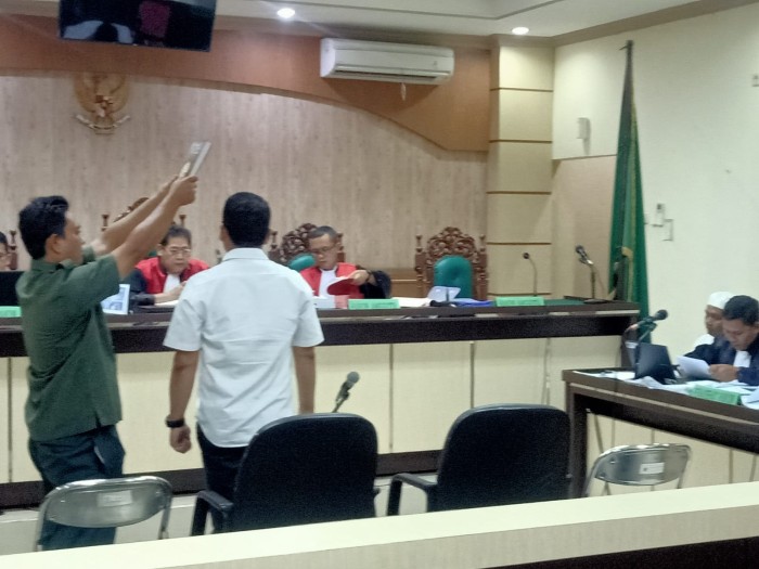 Saksi beberkan kasus korupsi pengadaan personal komputer (iPad) Sekretariat Dewan Perwakilan Rakyat Daerah (DPRD) Kota Banjarbaru.. (SuarIndonesia/HD)