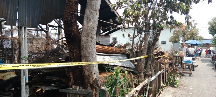 kebakaran di Kelayan Besar RT 05 RW.01, Kelurahan Tanjung Pagar, Banjarmasin Selatan, (12/11/2023), sekitar pukul 04.00. (SuarIndonesia/DO) WITA