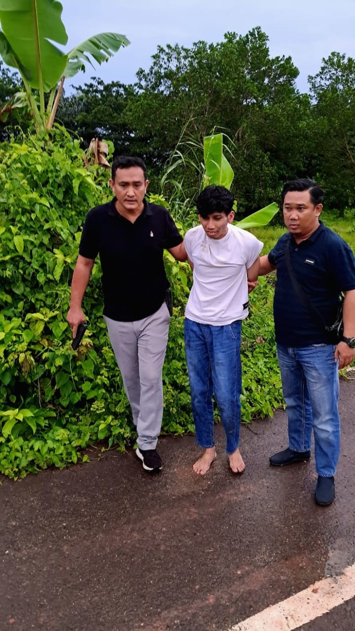 mantan karyawan bernama Muhammad Saipul Pribadi (25) diringkus petugas Polsekta Banjarmasin Timur, Senin (13/11/2023) .(SuarIndonesia/YI)