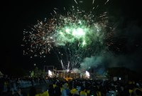 Meriah pembukaan Pekan Olahraga Mahasiswa (POMNas) XVIII 2023 oleh Menteri Pemuda dan Olahraga (Menpora), Ario Bimo Nandito Ariotedjo bersama Gubernur Kalimantan Selatan, H. Sahbirin Noor dengan melepaskan busur panah di Komplek Perkantoran Gubernur Kalsel, Banjarbaru, Rabu (15/11/2023) malam. (SuarIndonesia/Humas)