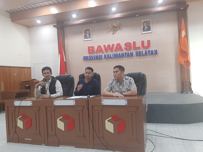 Kepala Dinas Pendidikan dan Kebudayaan Provinsi Kalsel Muhammadun sedikit dapat bernapas lega, pasalnya dirinya terlepas dari dugaan mengenai pelanggaran pidana pemilu. (SuarIndonesia/HM)