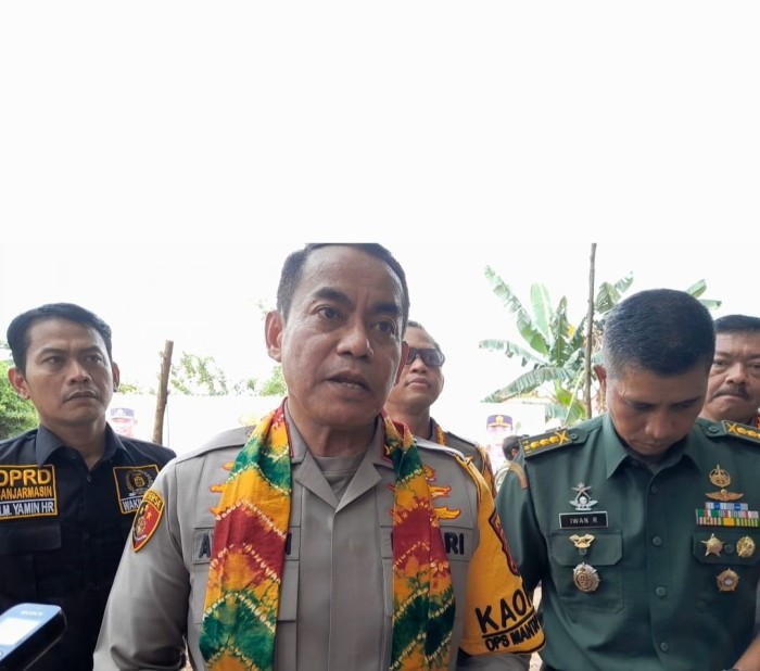 Kapolda Kalsel, Irjen Pol Andi Rian R Djajadi