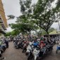 Suasana parkir di Siring Menara Pandang Kota Banjarmasin. (SuarIndonesia/SU)