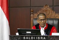 Majelis Kehormatan Mahkamah Konstitusi (MKMK) memerintahkan Wakil Ketua MK Saldi Isra memimpin penyelenggaraan pemilihan pengganti Ketua MK Anwar Usman. (detikcom)