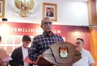Ketua KPU Hasyim Asyari meyakini ketegangan antar capres dan cawapres pada Pilpres 2024 akan sedikit berkurang karena sudah sama-sama tahu titik lemah. (Foto: CNNIndonesia/Loamy N)
