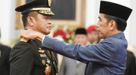 Maruli Simanjuntak dilantik sebagai Kepala Staf Angkatan Darat (KSAD) oleh Presiden Joko Widodo (Jokowi)di Istana Negara, Jakarta, Rabu (29/11/2023) siang. (ANTARA Foto/Hafidz Mubarak A)