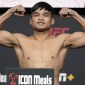 Jeka Saragih menorehkan kemenangan KO pada laga debut di UFC mengalahkan Lucas Alexander, Minggu (19/11/2023) dini hari. (Zuffa LLC via Getty Images/Jeff Bottari)