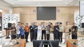 Raperda Pajak Daerah dan Retribusi Daerah Kalsel menjadi tujuan studi komparasi dari gabungan Komisi III DPRD Nusa Tenggara Barat (NTB). Senin (4/12/2023). (SuarIndonesia/Humas) 