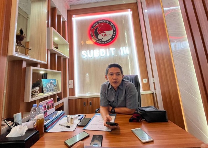 Kasubdit III, Dit Resnarkokoba Polda Kalsel,  AKBP Jupri Tampubolon