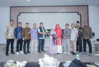 Komisi II DPRD Provinsi Kalsel yang melakukan kunjungan kerja ke Dinas Penanaman Modal dan Pelayanan Terpadu Satu Pintu (DPMPTSP) Kabupaten Tabalong ini salah satunya untuk monitoring terkait investasi, pada Jum’at (8/12/2023) (SuarIndonesia/Hum,as)