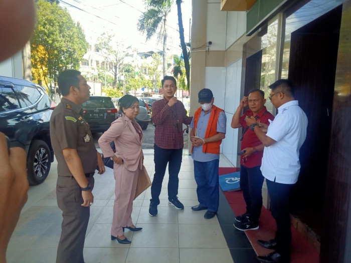 Dakwaan  telah siap terhadap Koh Lian Silas, ayah  gembong narkoba Fredy Pratama alias Miming. (SuarIndonesia/dok)