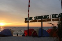 Jhonlin Grup bersama anak perusahaannya menggelar camping keren bertajuk Glam Camp Jhonlin di objek wisata Pantai Teluk Tamiyang, Kecamatan Pulau Laut Tanjung Selayar, Kabupaten Kotabaru (SuarIndonesia/Ist)