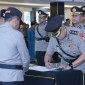 Kapolda Kalsel, Irjen Pol Andi Rian R Djajadi memimpin upacara serah terima jabatan (Sertijab) untuk beberapa posisi kunci di wilayah tersebut, Rabu (13/12/2023). (SuarIndonesia/ZI)