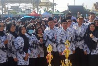 Pemko Banjarmasin melaksanakan peringatan Hari Ulang Tahun (HUT) PGRI ke 78, pada Sabtu (16/12/2023) di Balai Kota. (SuarIndonesia/Humas)