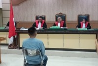 Terdakwa Ridlan Mahfud Abdullah, diadili di Pengadilan Tindak Pidana Korupsi (Tipikor) Banjarmasin (SuarIndonesia/HD)