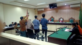 Jaksa Penuntut Umum (JPU) ada lima saksi pada sidang lanjutan di Pengadilan Tindak Pidana Korupsi Banjarmasin, Kamis (21/12/2023), di hadapan majelis hakim yang diketuai hakim Suwandi. (SuarIndonesia/HD)