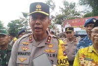 Kapolda Kalsel Irjen Pol Winarto bersama Staf Ahli Bidang Pemerintah, Politik, dan Hukum Sekdaprov Kalsel, Sulkan dan Danrem 101/Antasari, Brigjen TNI Ari Aryanto. (SuarIndonesia/ZI)