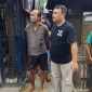 Nekat mengancam penggal kepala warga, akhirnya Rahmadi (31) ditembak pada bagian kaki oleh anggota Kepolisian. (SuarIndonesia/YI)