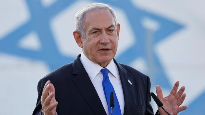 erdana Menteri Israel Benjamin Netanyahu ingin mengusir secara halus warga Palestina di Gaza dengan meminta mereka melakukan migrasi sukarela ke negara lain. [REUTERS/POOL]