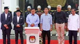 Tiga pasangan calon presiden dan calon wakil presiden (capres-cawapres) masing-masing Anies Baswedan-Muhaimin Iskandar, Prabowo Subianto-Gibran Rakabuming Raka dan Ganjar Pranowo dan Mahfud MD. [Foto: rri.co.id/Chaarly L]