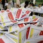 Ilustrasi. KPU akan mengirim kembali puluhan ribu lembar surat suara Pemilu 2024 ke Taipei untuk menggantikan yang sudah terlanjur dikirim ke pemilih sebelum waktunya. [AFP/Sonny T]
