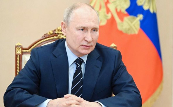 Putin menegaskan tidak ada kata damai dengan Ukraina, 