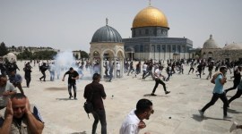 Sejumlah kelompok Yahudi fanatik di Israel berencana menggelar demonstrasi di kompleks Masjid Al Aqsa di Yerusalem Timur pada Kamis (7/12/2023) malam waktu setempat. (AP/Mahmoud Illean)