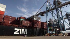 Malaysia usir kapal kargo ZIM milik perusahaan Israel. [defencesecurityasia]