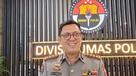 Kepala Bagian Penerangan Umum (Kabag Penum) Divisi Humas Polri Kombes Erdi Adrimulan Chaniago di Mabes Polri, Jakarta, Rabu (3/1/2024).[KOMPAS/Rahel]