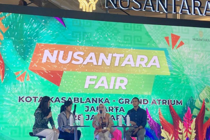 Deputi Bidang Lingkungan Hidup dan Sumber Daya Alam IKN Myrna Asnawati Safitri memberikan pemaparan saat acara Nusantara Fair 2024 di Jakarta, Minggu (28/1/2024). [ANTARA/Imamatul Silfia]