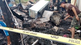 Musibah kebakaran di Jalan Antasan Segara RT 23 Banjarmasin Selatan, Selasa (2/1/2024) dinihari. *SuarIndonesia/DO)